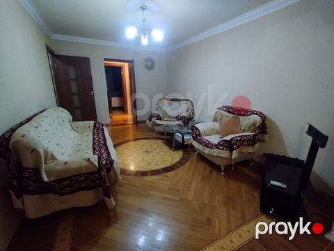İcarəyə verilir 3 otaqlı köhnə tikili 80 m²