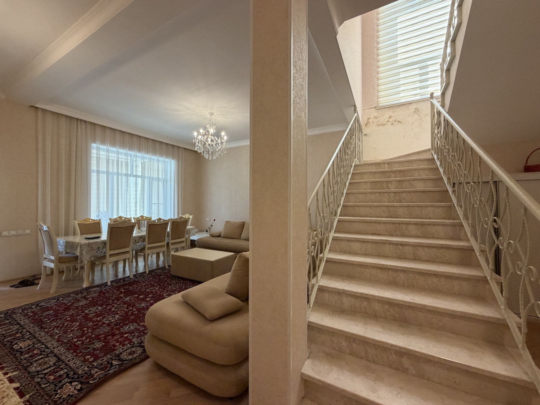 Satılır 5 otaqlı həyət evi/bağ evi 400 m² — Ev, villa, Quba (8)