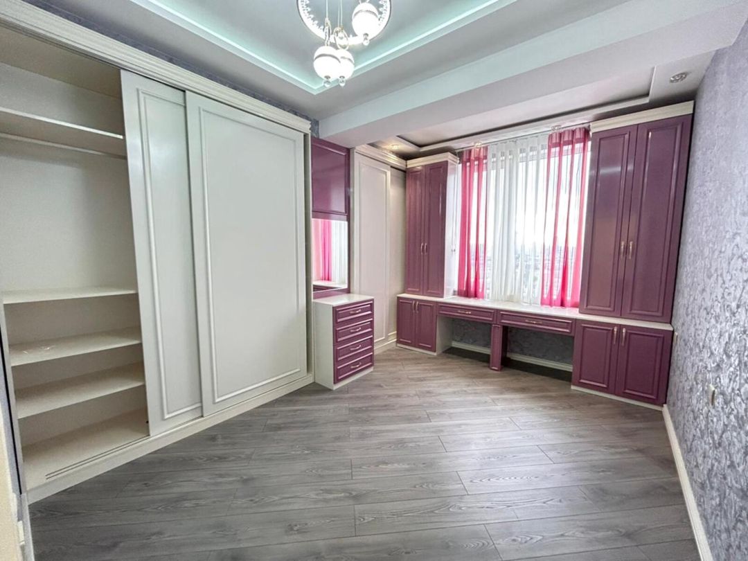 Satılır 4 otaqlı yeni tikili 184 m² — Mənzil, Bakı (7)
