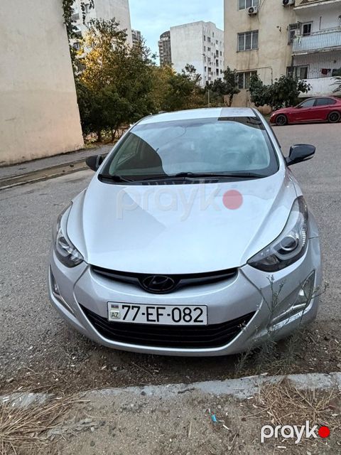 Hyundai Elantra, 1.8 L, 2014 il, 140 000 km