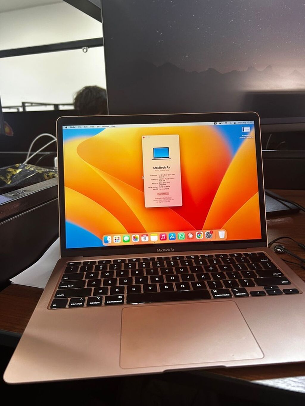 Macbook Air 2020 + originial adapteri Heç bir problemi yoxdur, tam — Apple Macbook, Bakı (3)