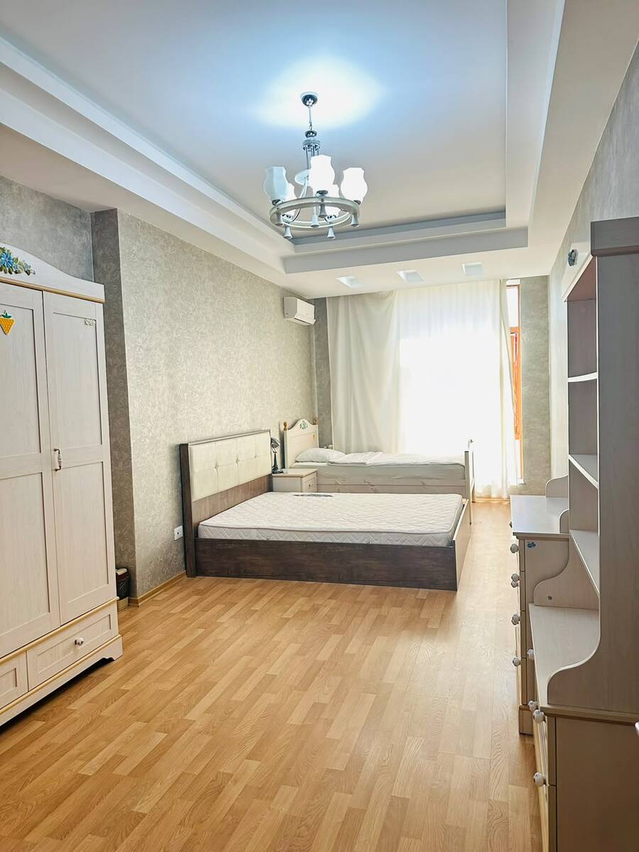 İcarəyə verilir 4 otaqlı yeni tikili 200 m² — Mənzil, Bakı (7)
