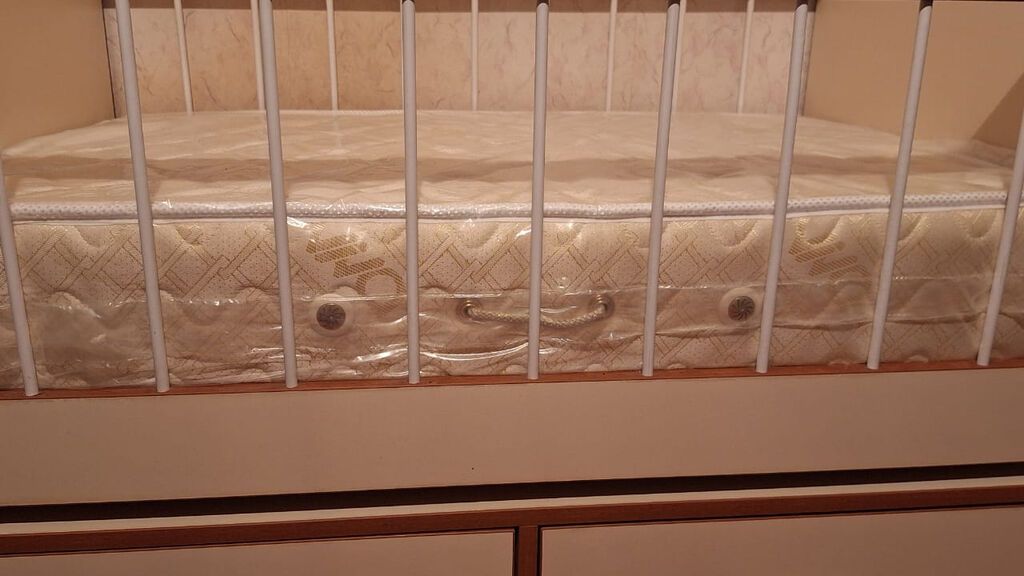 Oğlan və qız üçün, Yeni, Beşik — Mebel, Bakı (4)