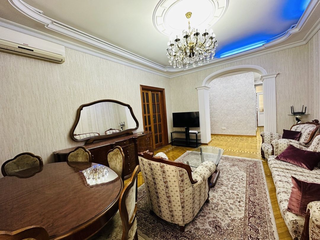 İcarəyə verilir 4 otaqlı köhnə tikili 120 m² — Mənzil, Bakı (3)