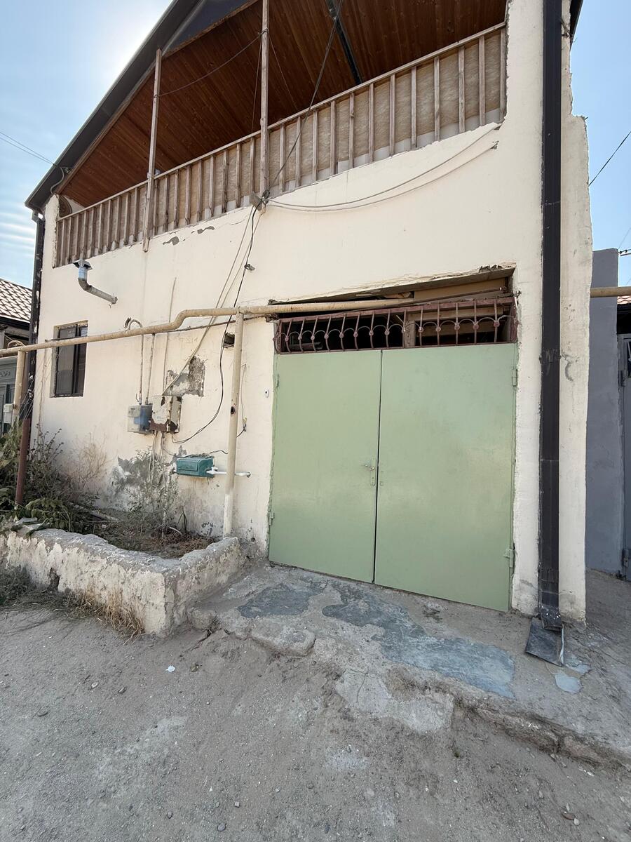 Satılır 5 otaqlı həyət evi/bağ evi 200 m² — Ev, villa, Bakı (4)