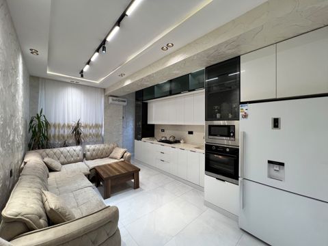 Satılır 3 otaqlı yeni tikili 145 m² — Bakı