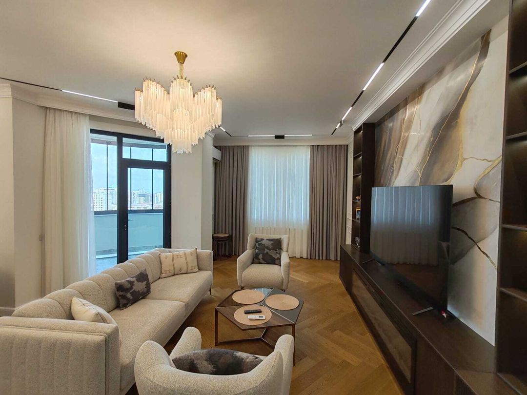 Satılır 4 otaqlı yeni tikili 170 m² — Mənzil, Bakı (4)