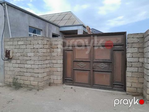 Satılır 4 otaqlı həyət evi/bağ evi 120 m²