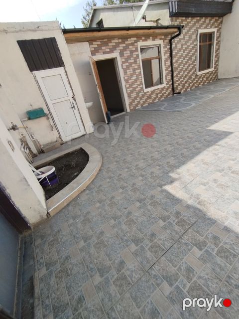 Satılır 3 otaqlı həyət evi/bağ evi 120 m²