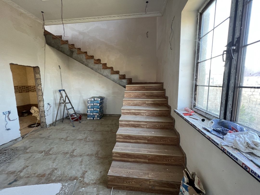 Satılır 4 otaqlı həyət evi/bağ evi 250 m² — Ev, villa, Bakı (6)