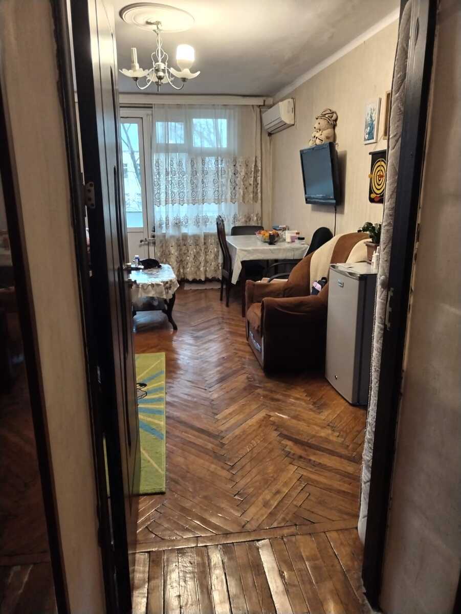 Satılır 2 otaqlı köhnə tikili 60 m² — Mənzil, Bakı (2)