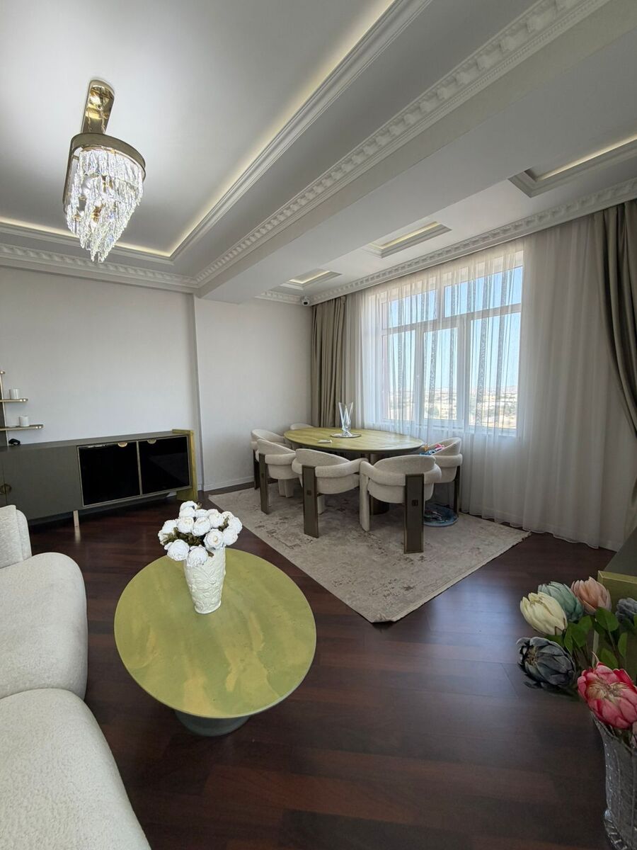 Satılır 2 otaqlı yeni tikili 75 m² — Mənzil, Bakı (2)