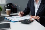 Mühasibatlıq xidməti — Accounting, Finance