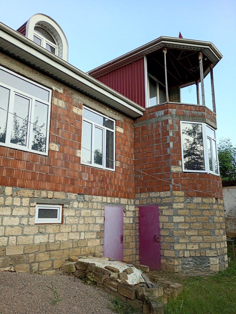 Satılır 4 otaqlı həyət evi/bağ evi 150 m² — Ev, villa, Qusar (2)
