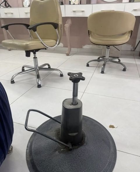 Kreslo temiri ve uzlenmesi adres gellem — Bakı