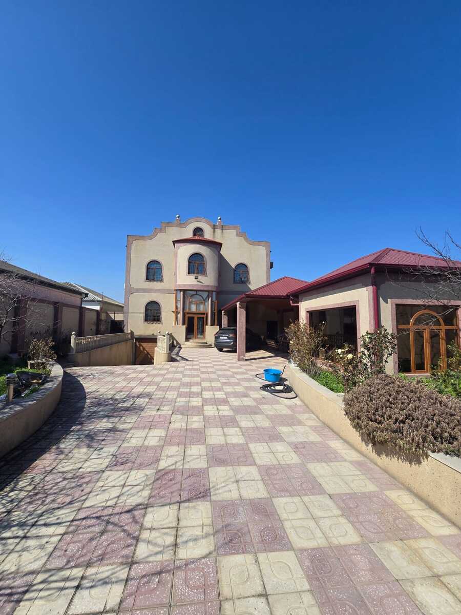 Satılır 9 otaqlı həyət evi/bağ evi 363 m² — Ev, villa, Bakı