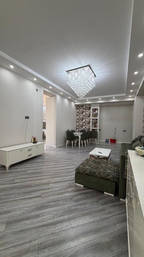 Satılır 3 otaqlı yeni tikili 140 m² — Bakı
