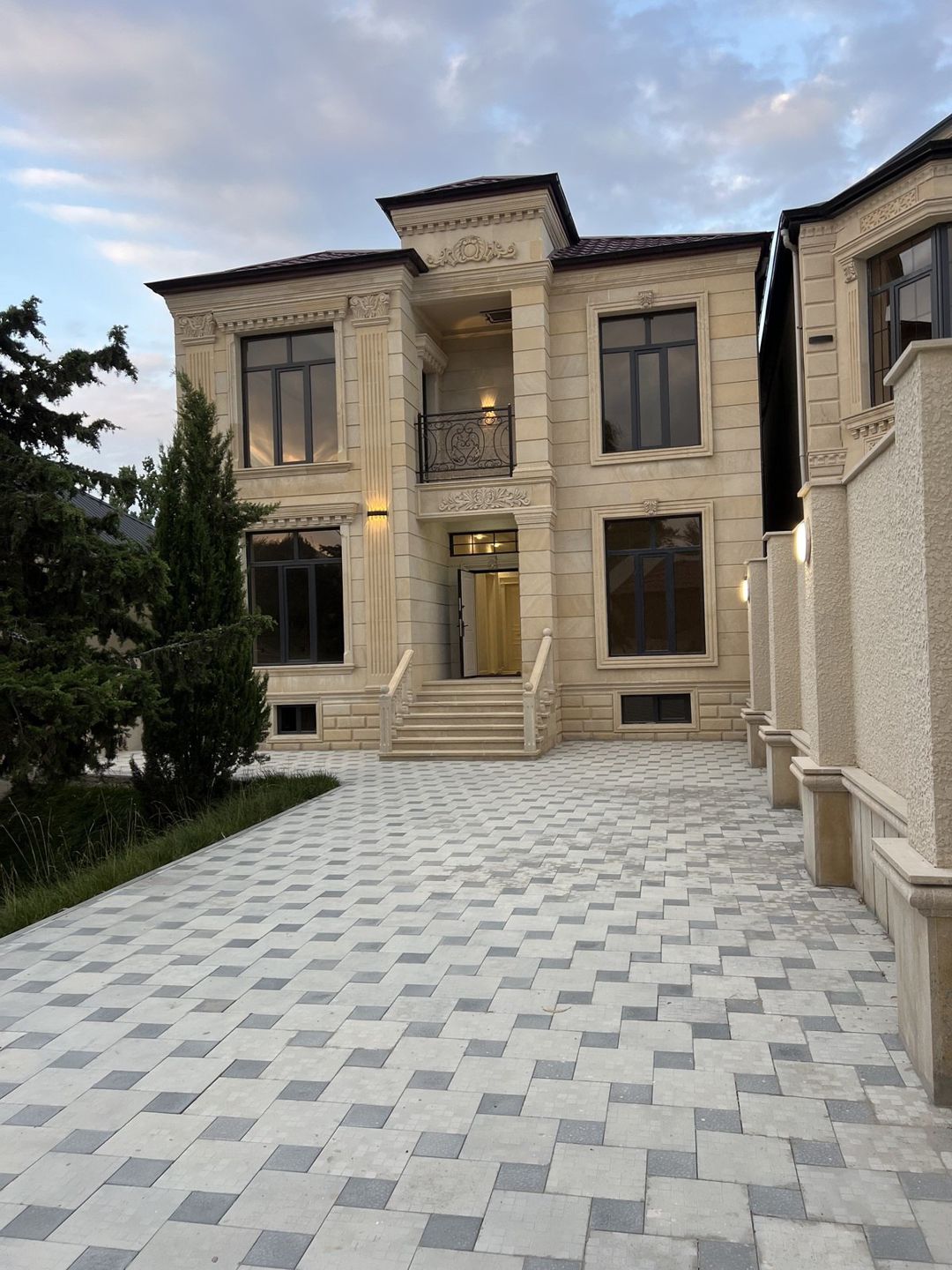 Satılır 6 otaqlı həyət evi/bağ evi 330 m² — Ev, villa, Bakı (3)