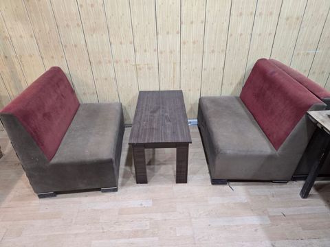 Kod 8666 10 ədəd divan satilir 1 ədədi 20 azn Tək tək satiş yoxdu — Bakı