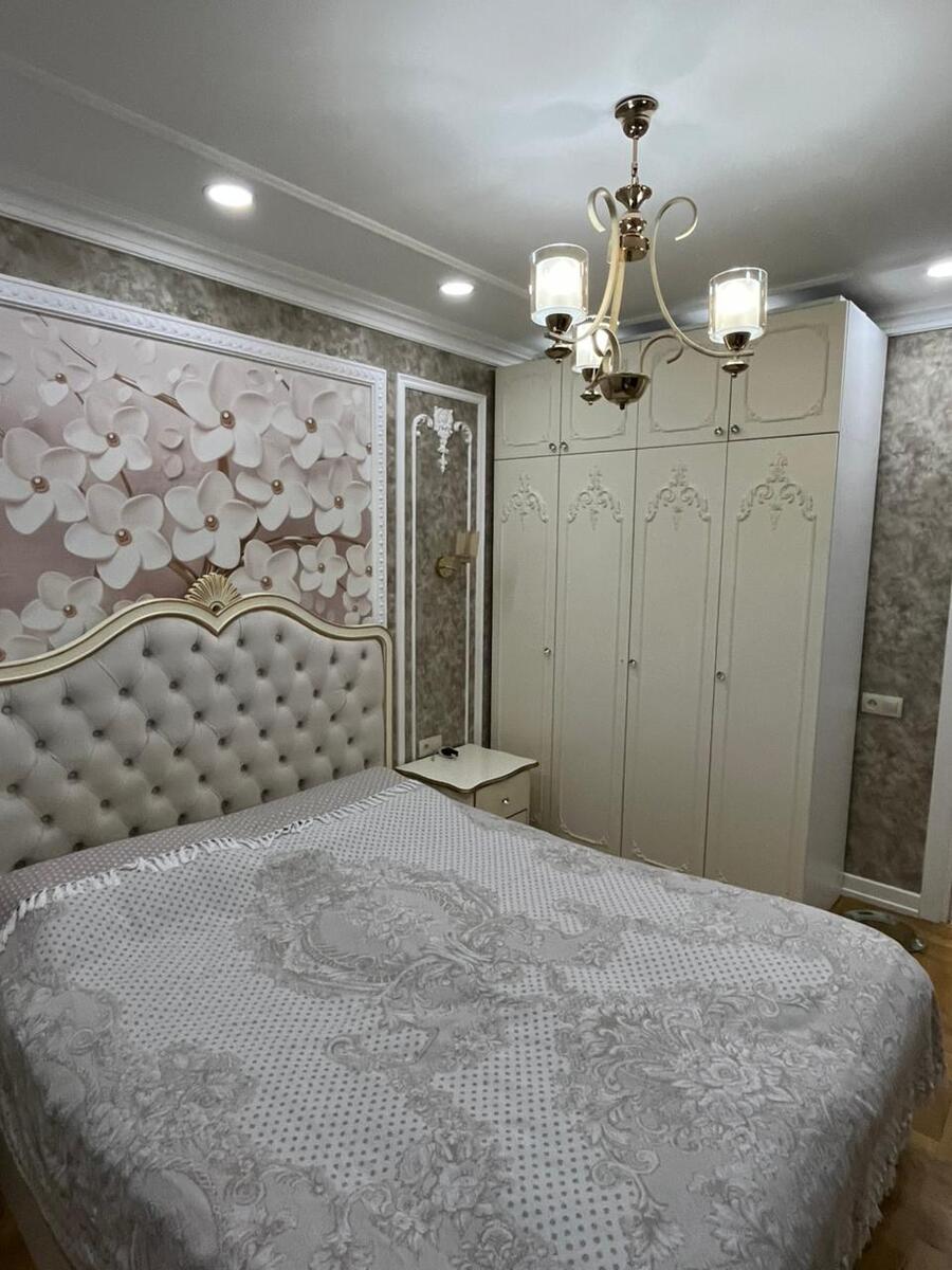 Satılır 3 otaqlı köhnə tikili 100 m² — Mənzil, Bakı (5)