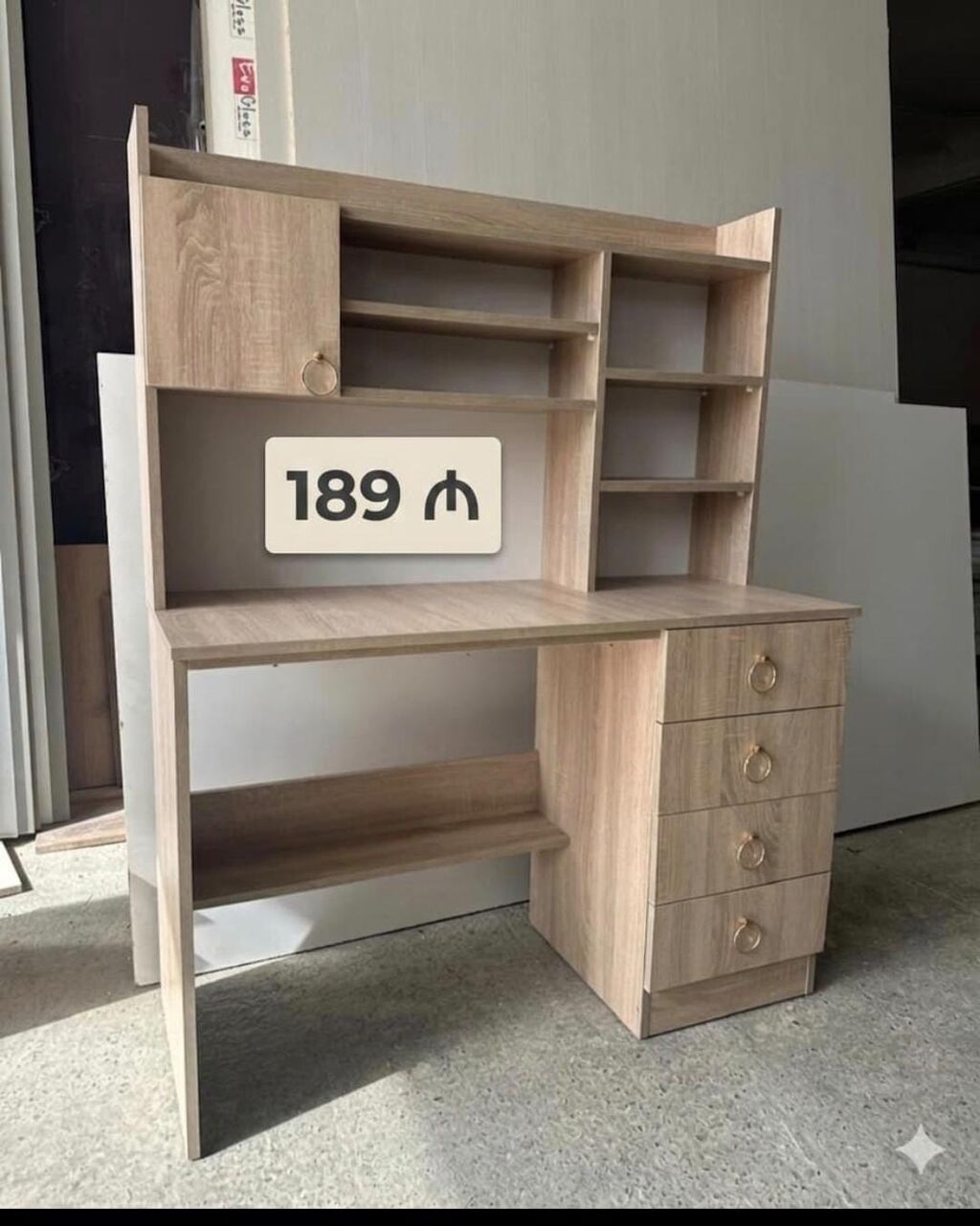 Düz masa, Stulsuz, Polkalı, Siyirməli, Teksturalı laminat — Mebel, Mehdiabad