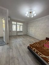 Satılır 1 otaqlı köhnə tikili 32 m² — Aslan