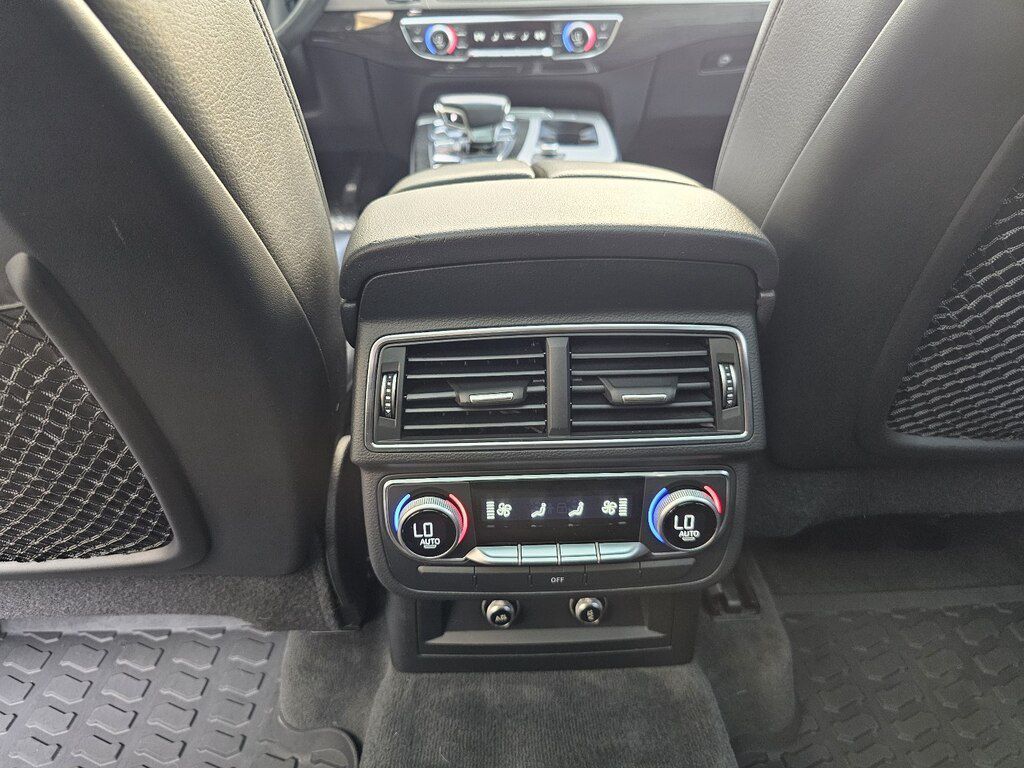 Audi Q7, 2.0 L, 2018 il, 182 000 km — Avtomobillər, Bakı (12)