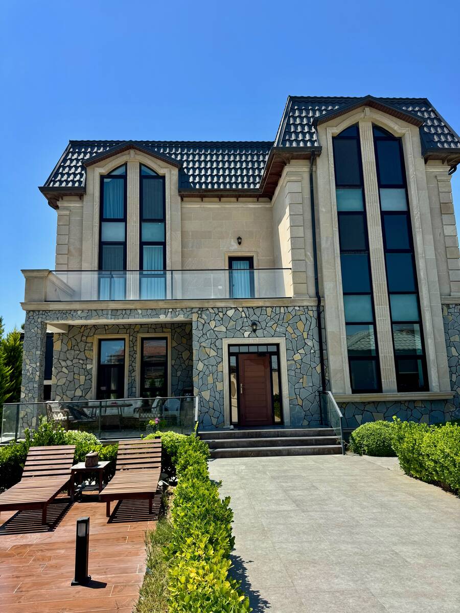 İcarəyə verilir 8 otaqlı həyət evi/bağ evi 700 m² — Ev, villa, Bakı
