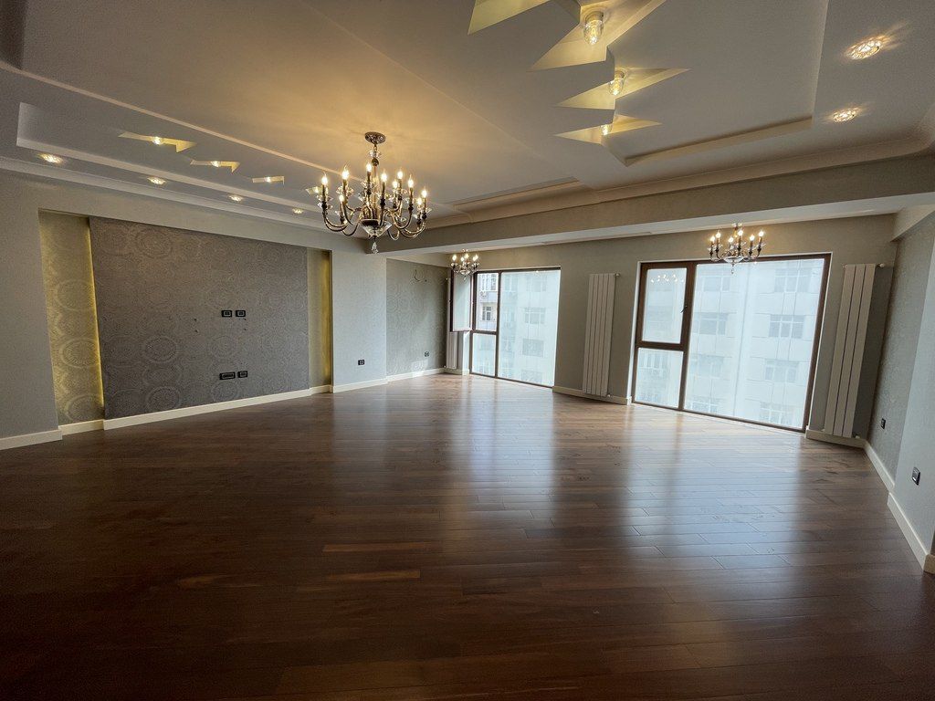Satılır 6 otaqlı yeni tikili 280 m² — Mənzil, Bakı (3)