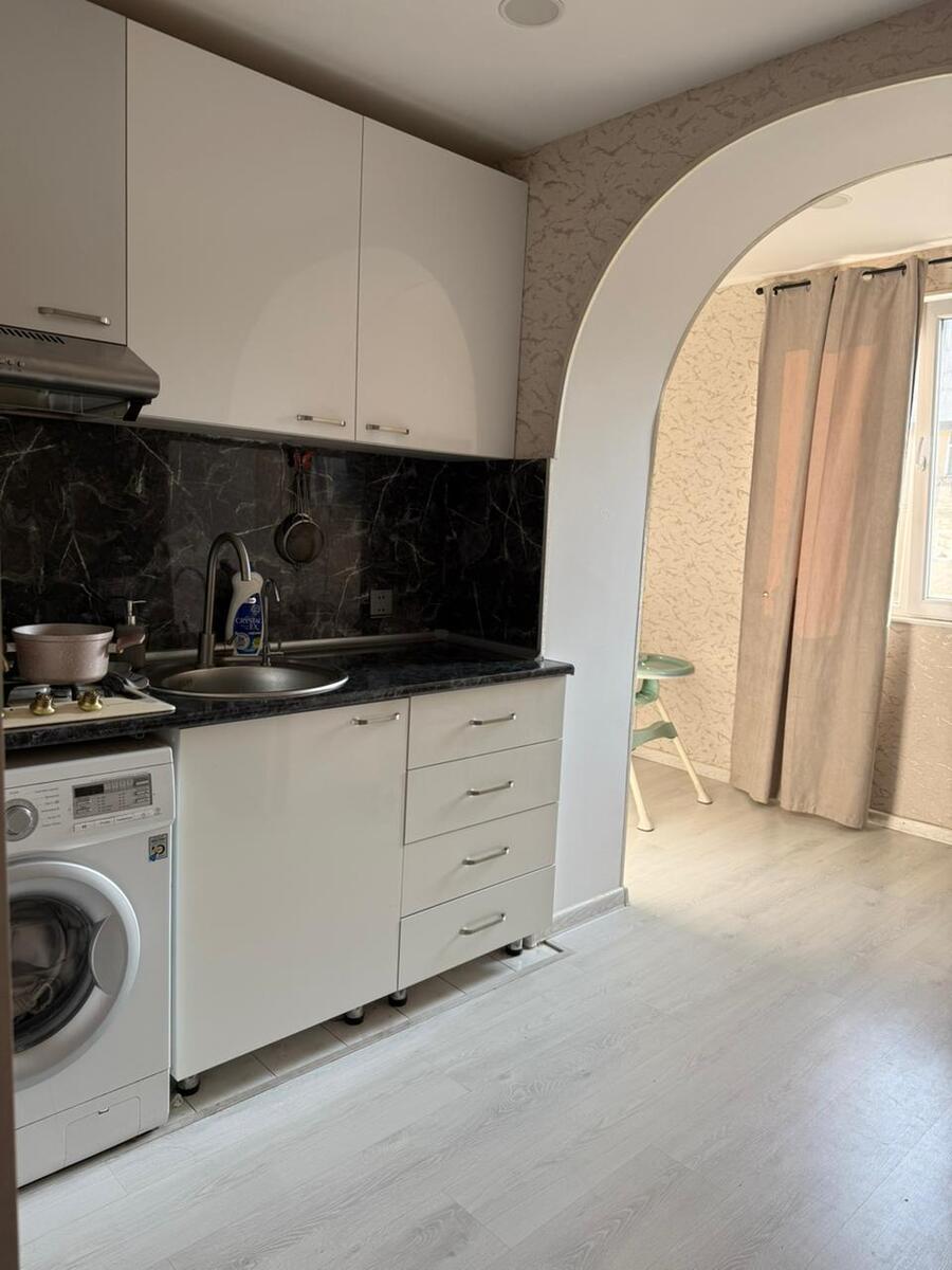 Satılır 3 otaqlı köhnə tikili 70 m² — Mənzil, Bakı (5)