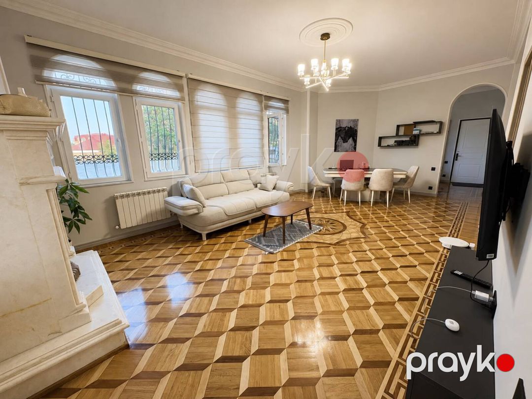 Satılır 6 otaqlı həyət evi/bağ evi 250 m² — Ev, villa, Bakı (6)