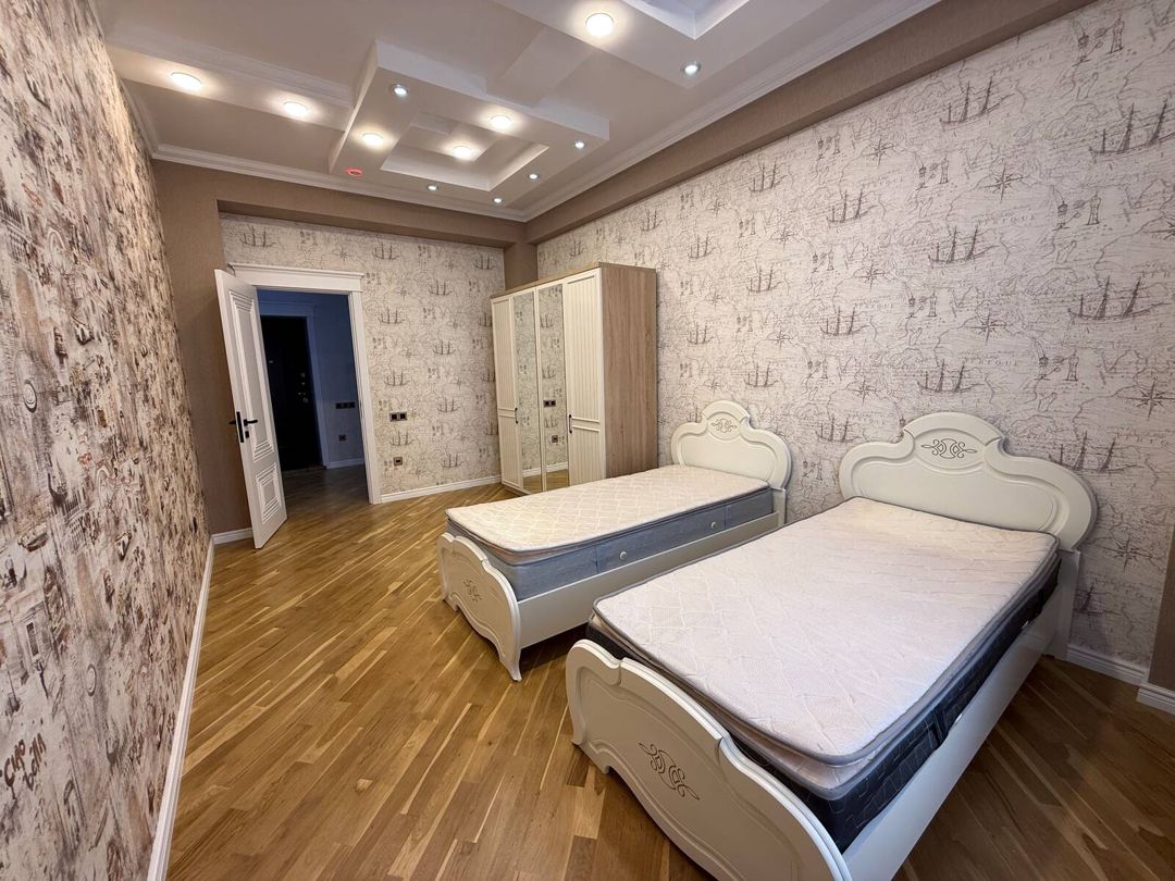 İcarəyə verilir 3 otaqlı yeni tikili 128 m² — Mənzil, Bakı (10)