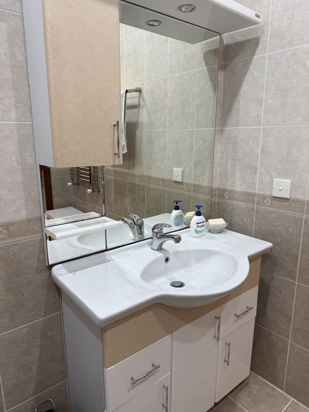 İcarəyə verilir 4 otaqlı yeni tikili 201 m² — Mənzil, Bakı (11)