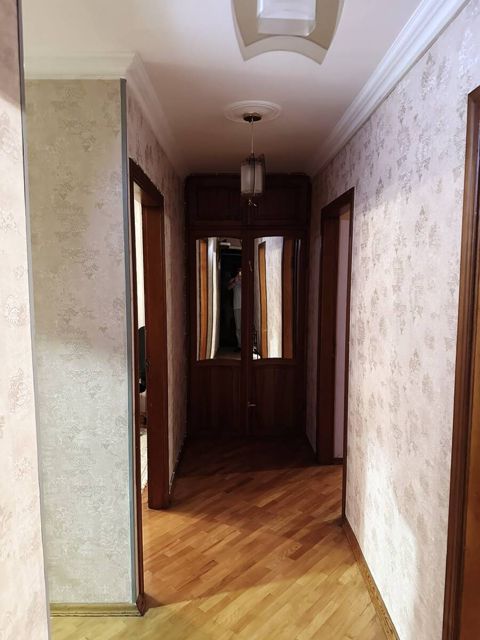 İcarəyə verilir 3 otaqlı köhnə tikili 80 m² — Bakı