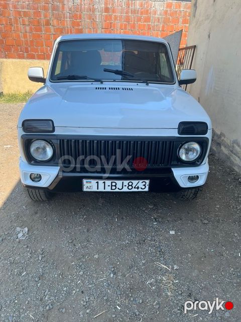Lada (VAZ) Niva, 1.7 L, 1980 il, 100 000 km — Astara