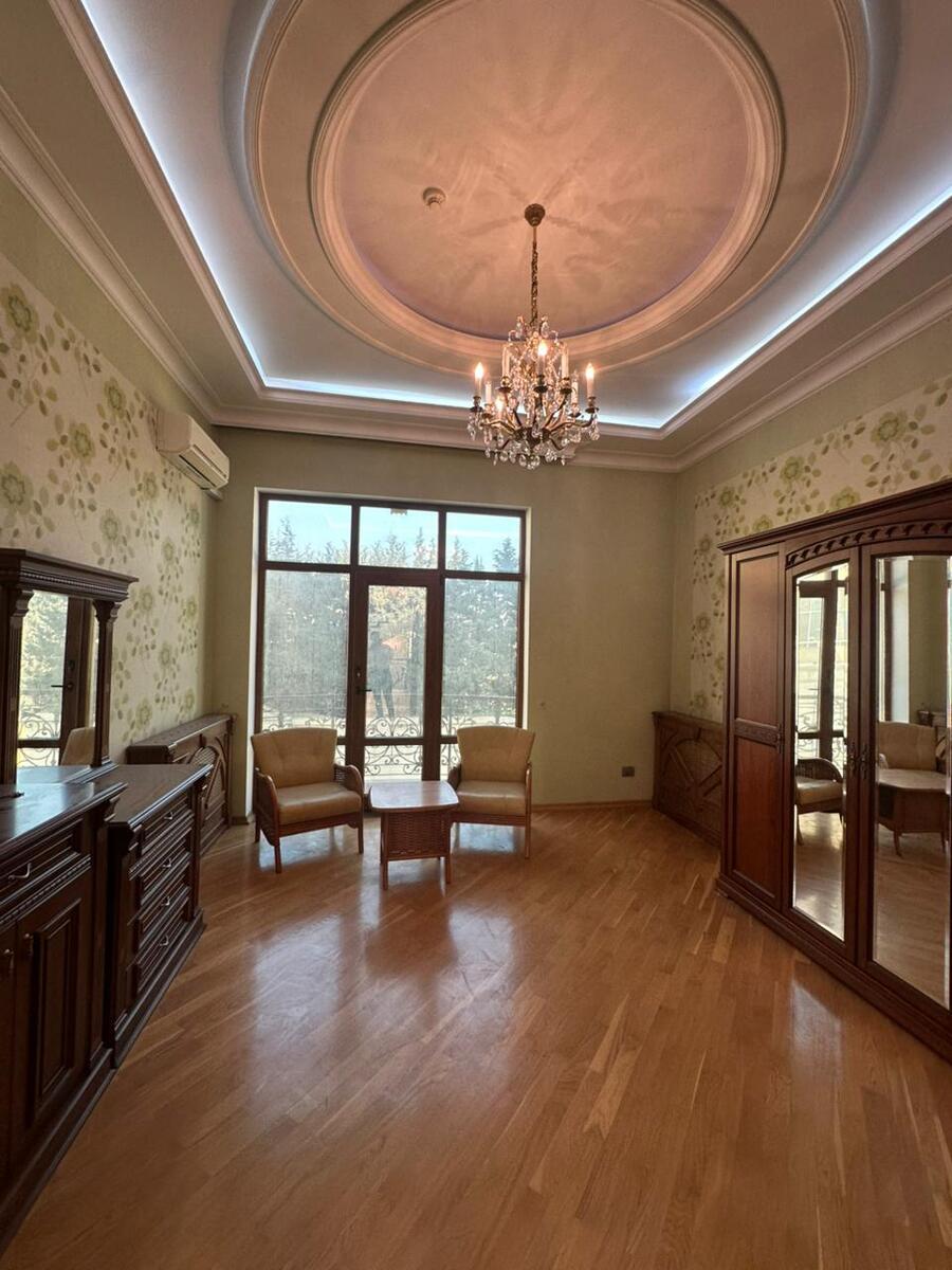 Satılır 12 otaqlı həyət evi/bağ evi 980 m² — Ev, villa, Bakı (10)
