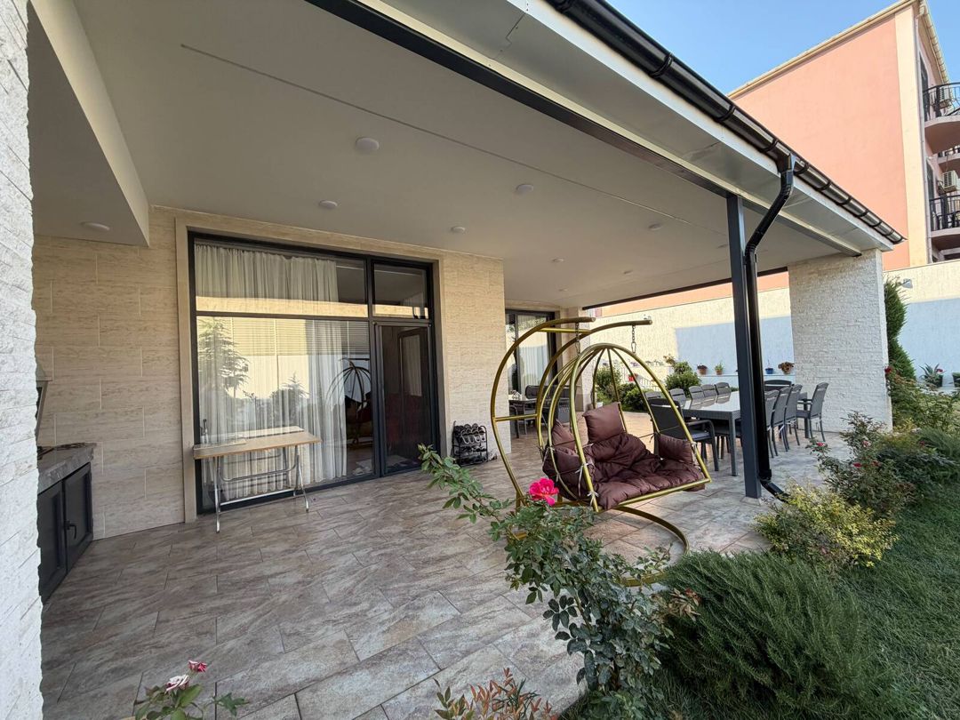 Satılır 8 otaqlı həyət evi/bağ evi 400 m² — Ev, villa, Bakı (10)
