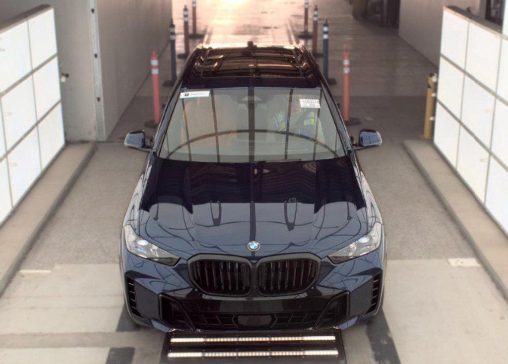 BMW X5, 3.0 L, 2026 il, 1 996 km — Avtomobillər (2)