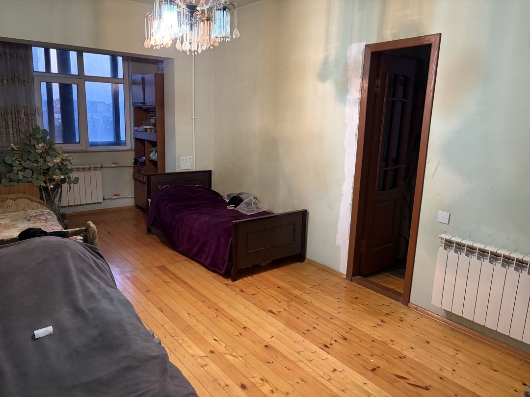 Satılır 2 otaqlı köhnə tikili 65 m² — Mənzil, Bakı (5)