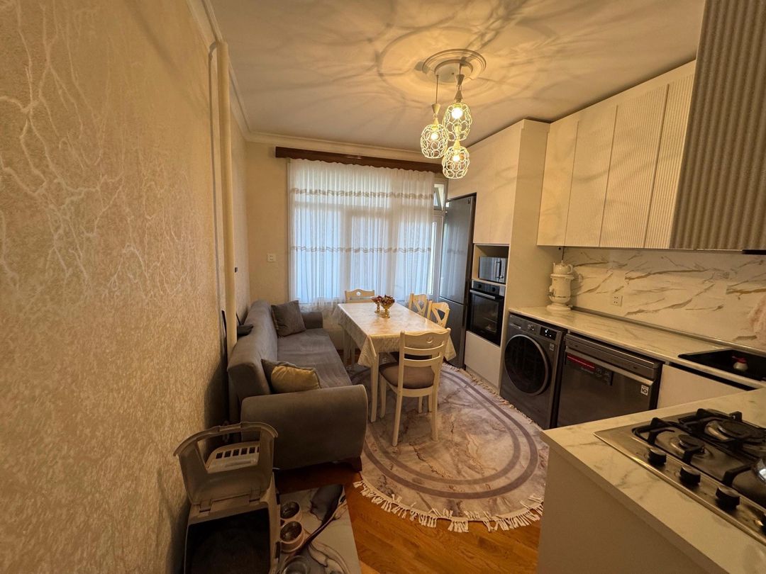 Satılır 2 otaqlı köhnə tikili 70 m² — Mənzil, Bakı (5)