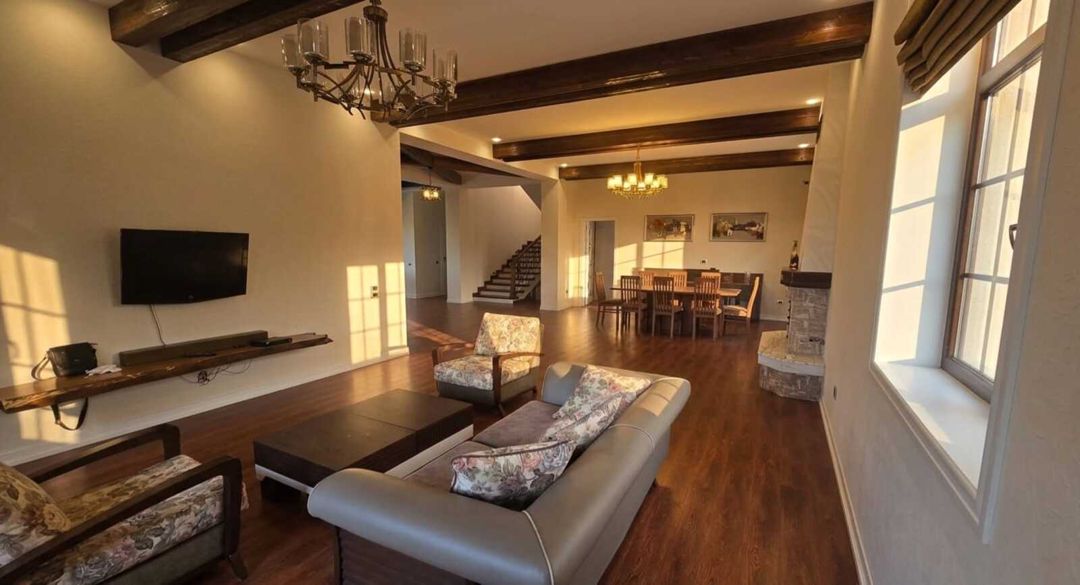 Satılır 7 otaqlı həyət evi/bağ evi 400 m² — Ev, villa, Bakı (3)