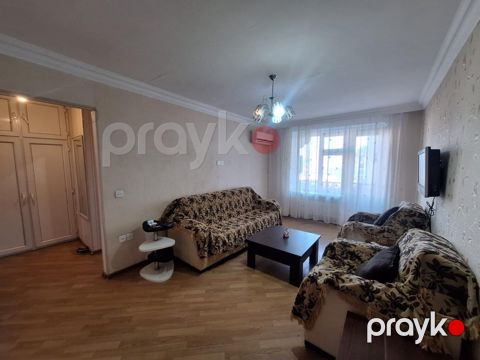 İcarəyə verilir 2 otaqlı köhnə tikili 70 m²