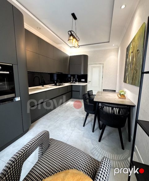 Satılır 3 otaqlı yeni tikili 106 m²