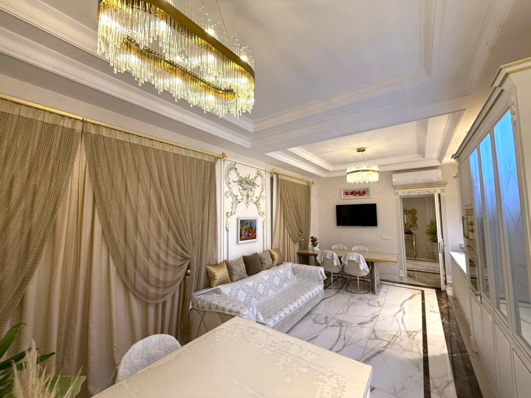 Satılır 8 otaqlı həyət evi/bağ evi 800 m² — Ev, villa, Bakı (11)