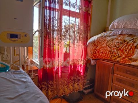 Satılır 4 otaqlı köhnə tikili 58.3 m²