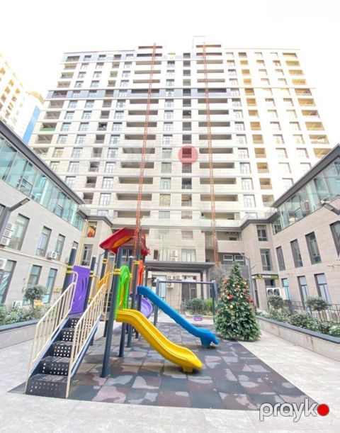 Satılır 4 otaqlı yeni tikili 212 m²