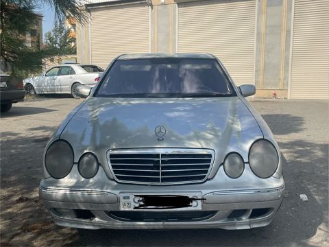Mercedes E 220, 2.2 L, 1999 il, 450 000 km — Goranboy