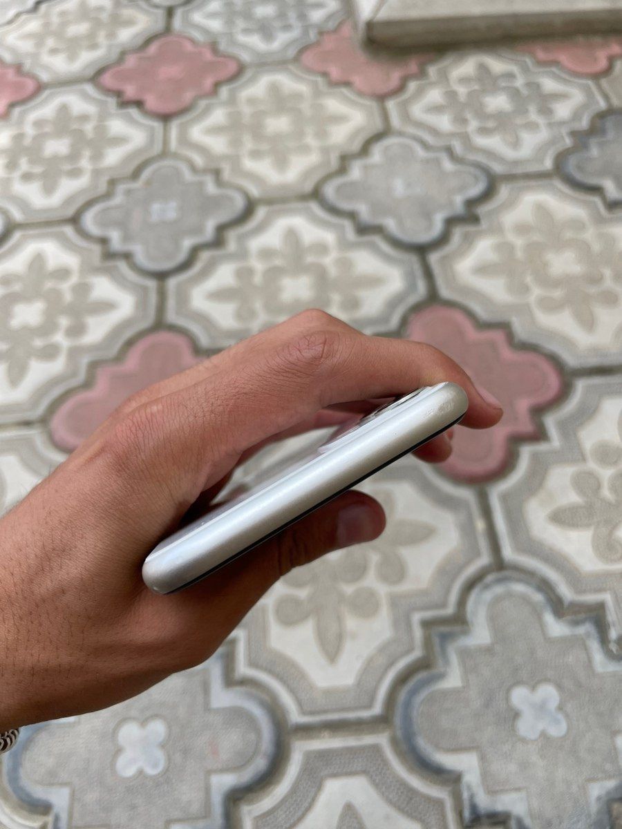 Apple iPhone 11 White 128GB/4GB — Smartfonlar, Bakı (7)