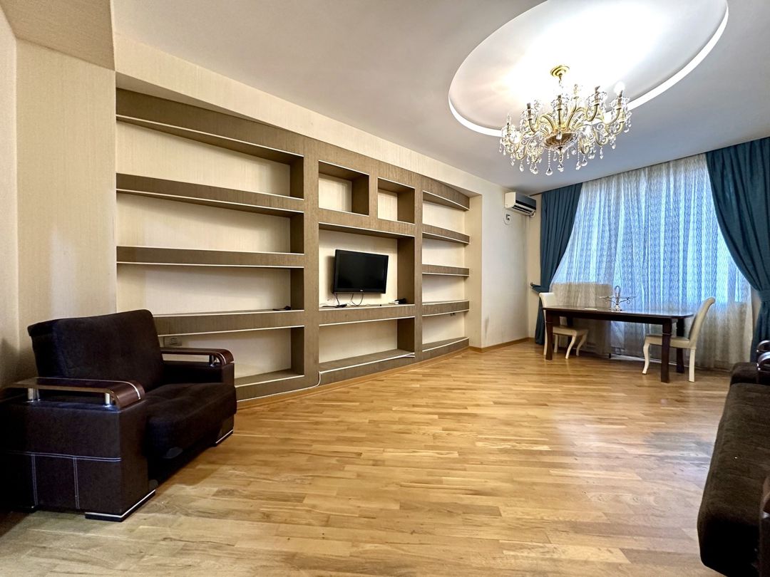 Satılır 2 otaqlı yeni tikili 93 m² — Mənzil, Bakı (2)