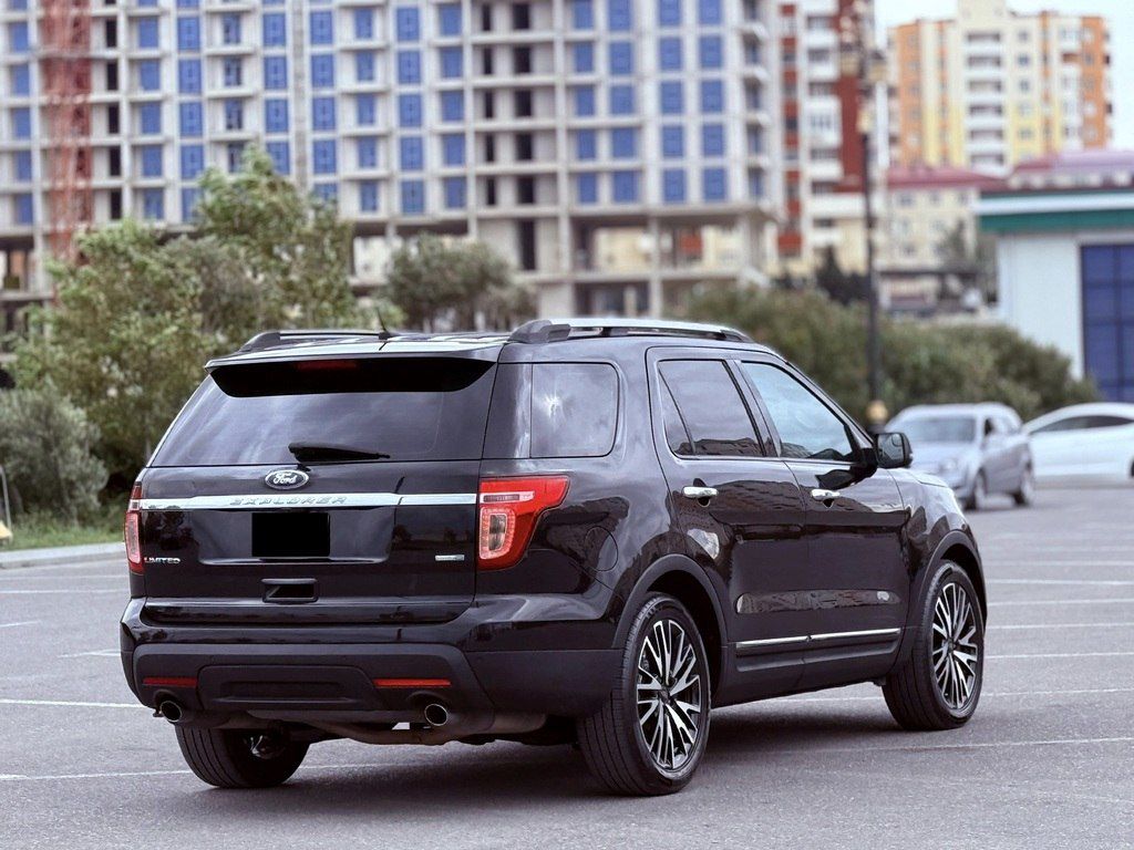 Ford Explorer, 3.5 L, 2013 il, 181 235 km — Avtomobillər, Bakı (10)